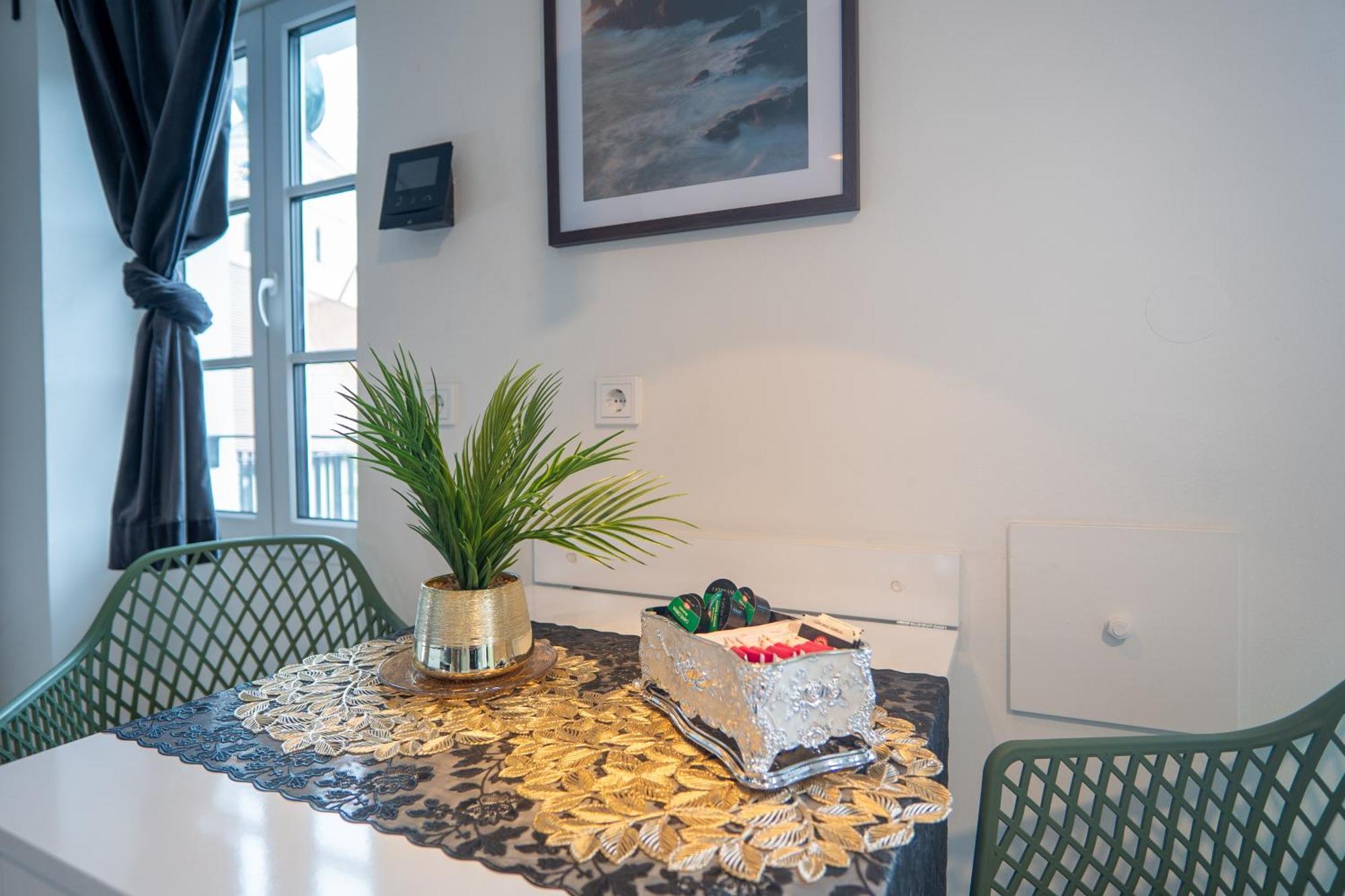 24-7 Living Room Passau - Cozy - Balcony - Kitchen Tiefenbach  Ngoại thất bức ảnh